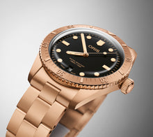 Charger l'image dans la galerie, Oris Divers Sixty-Five Date (Barbe à papa sépia)