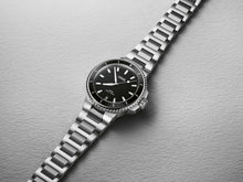 Charger l'image dans la galerie, Aquis Date 36,50 mm 01 733 7792 4154- 07 8 19 05P