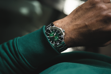 Load image into Gallery viewer, Aquis Date Calibre 400 41,50 mm 01 400 7769 4157-07 8 22 09PEB