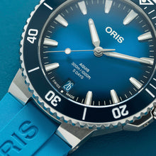 Charger l'image dans la galerie, Aquis Date Calibre 400 43,50 mm 01 400 7790 4135- 07 4 23 45EB