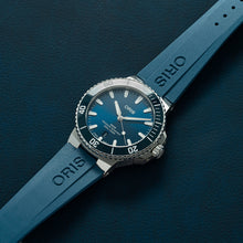 Charger l'image dans la galerie, Aquis Date 41.50 mm 01 733 7787 4135- 07 4 22 35FC