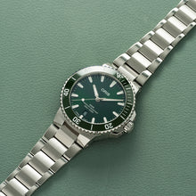 Charger l'image dans la galerie, Aquis Date 41,50 mm 733 7787 4157- 07 8 22 04PEB