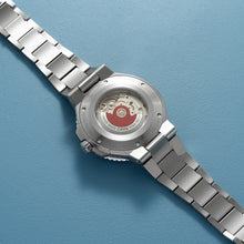 Load image into Gallery viewer, AQUIS DATE UPCYCLE 43.50 mm 01 733 7789 4150-07 8 23 04PEB