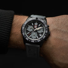 Charger l'image dans la galerie, Pacific Diver Chronograph, 44MM - 3148