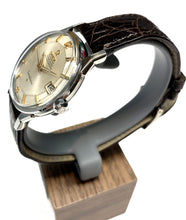 Load image into Gallery viewer, Omega Constellation Calendar 168.005