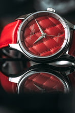 Load image into Gallery viewer, Losange Rouge