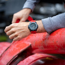 Load image into Gallery viewer, Master Carbon SEAL Automatic XS.3875