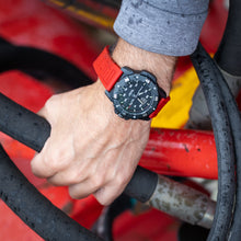 Load image into Gallery viewer, Master Carbon SEAL Automatic XS.3875