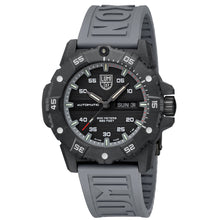 Load image into Gallery viewer, Master Carbon SEAL Automatic, 45MM - 3862