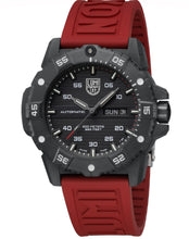 Load image into Gallery viewer, Master Carbon SEAL Automatic XS.3875