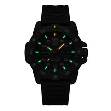 Charger l'image dans la galerie, Master Carbon SEAL Automatic, 45MM - 3877