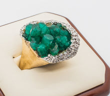 Load image into Gallery viewer, 14K COCKTAIL Ring CHATHAM EMERALD