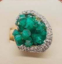 Load image into Gallery viewer, 14K COCKTAIL Ring CHATHAM EMERALD