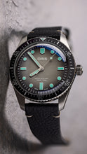 Charger l'image dans la galerie, Montres Oris Divers Sixty-Five Glow - 01 733 7707 4053-07 8 20 18 / 01 733 7707 4053-07 5 20 89