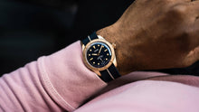 Load image into Gallery viewer, DIVERS CARL BRASHEAR CALIBRE 401 LIMITED EDITION 40,00 mm 01 401 7764 3185-Set