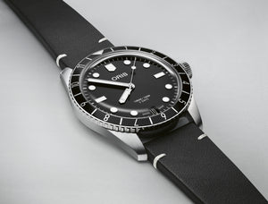 Divers Sixty-Five 12H Calibre 400 Ref. No. 01 400 7772 4054-07 5 20 82  01 400 7772 4054-07 8 20 18