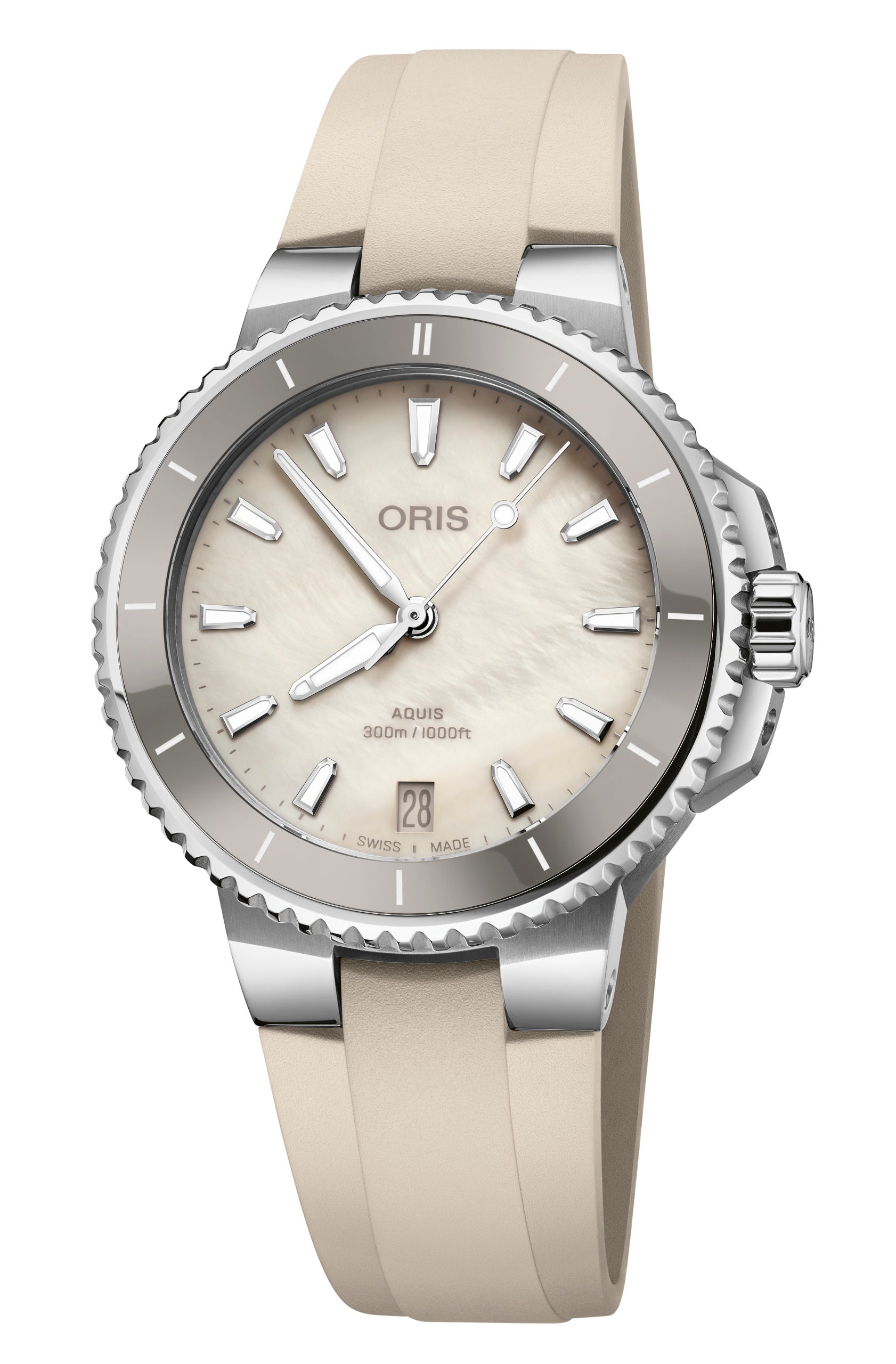Aquis Date  36.50 mm  01 733 7792 4151- 07 4 19 61FC
