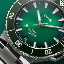 Charger l&#39;image dans la galerie, Aquis Date Calibre 400 43,50 mm 01 400 7790 4157- 07 8 23 02PEB

