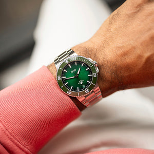 Aquis Date Calibre 400 43,50 mm 01 400 7790 4157- 07 8 23 02PEB