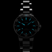 Charger l&#39;image dans la galerie, Aquis Date 41,50 mm 01 733 7787 4135- 07 8 22 04PEB

