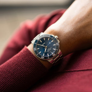 Aquis Date 41,50 mm 01 733 7787 4135- 07 8 22 04PEB