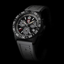 Charger l'image dans la galerie, Pacific Diver Chronograph, 44MM - 3148
