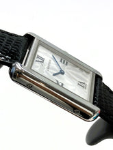 Load image into Gallery viewer, Cartier Tank Must ref: 2716
