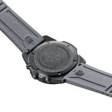 Charger l'image dans la galerie, Pacific Diver Chronograph, 44MM - 3148
