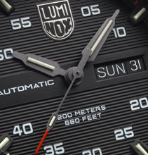 Charger l'image dans la galerie, Master Carbon SEAL Automatic, 45MM - 3875
