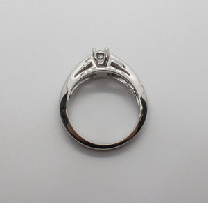 14K SOLITAIRE Ring