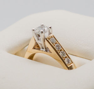 14K 2 TONE SOLITAIRE Ring