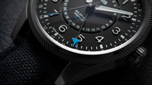 Load image into Gallery viewer, ORIS 57TH RENO AIR RACES LIMITED EDITION / 01 798 7768 4284-Set
